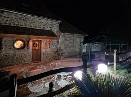 La Longère des Oies, khách sạn ở Saint-Thibault