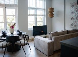 Naest - Authentic Escapes Old Town Villa Nijmegen、ナイメーヘンのホテル