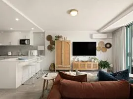 Classic Coastal Escape - 1 Bedroom Ocean Views