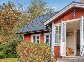 2 Bedroom Amazing Home In Örkeljunga