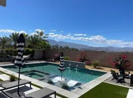 Palm House California Desert Home Festival & Events Close with Pool, Spa & Views