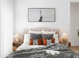 A Family Sanctuary 10 mins from Melbourne Airport, hotell i Greenvale