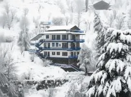 Curious Cat Cottage 5BR Mountain View in Naggar