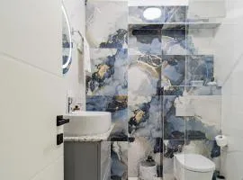 COZY BRAND NEW ApartHotel