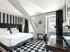 Hotel des Carmes, hotelli kohteessa Aurillac