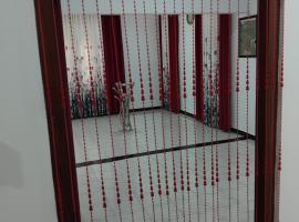 Nilaro Restaurant: Morawaka şehrinde bir otel