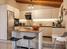 Anemos VERDE, מלון בפרבזה