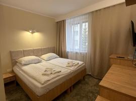 Hotel TM: Radom, Radom-Sadkow Airport yakınında bir otel