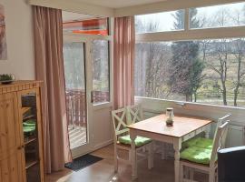 Ferienresort mit Pool am Schluchsee, hotel v destinaci Schluchsee