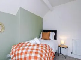 Bright Rossett 2 Bedroom Stay Free Parking Sleeps 4