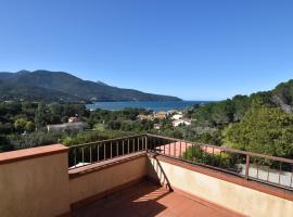 Appartamenti VELA - Spazi esterni, terrazze, posti auto, Hotel in Procchio