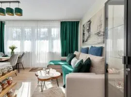 Przytulny Apartament z Balkonem i Biurem w Gdańsku by Noclegi Renters