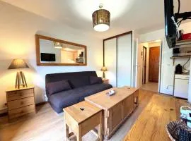 Résidence Balcons D'olympie - Appartement chaleureux pour 4 personnes avec vue sur les pistes MAE-5654