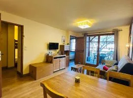 Appartements - PISCINE INTÉRIEURE Sauna - PARKING Privé Étage 1 - Centre Village - Résidence Cami Réal - avec LINGE et MÉNAGE de fin de Séjour Compris