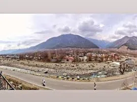 Hotel castle rock