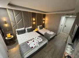 Elysia Plus Hotel