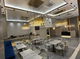 Elysia Plus Hotel
