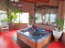 Lo Racó de Peret, hotel u gradu Camarles