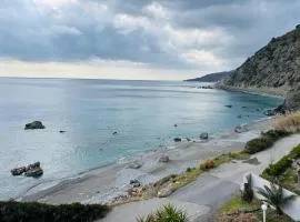 Anatolika beach cottage - East of Prevelis villas