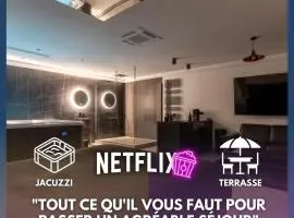 SUITE Esbly, Jacuzzi, Terrasse, Disneyland