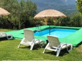 Villa - Malibu' B & B, hotelli kohteessa Lauria Inferiore