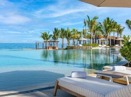 Conrad Punta de Mita, hotel v mestu Punta Mita