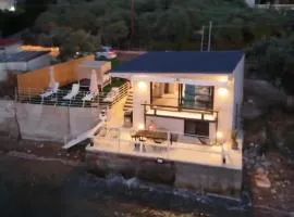 Elysian Seaside Suite