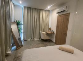 KL 1 bedroom at Nova, hótel í Mamobi
