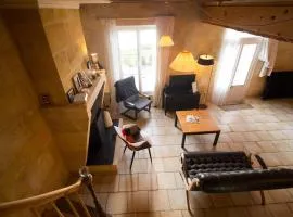 Maison de charme en bord de Garonne à 15 min from Bordeaux
