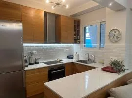 Sunlit seaside 2 bedroom 2 bathroom apartment