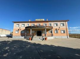 Hostal Las Fuentes, hotel Labajosban