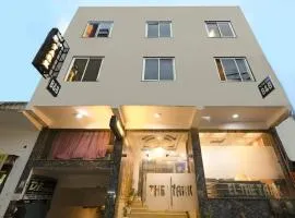 Hotel Dee Tark Delhi igi Airport Pickup Free