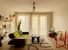 Fenêtre sur Cour - Hyper centre, Parking Inclus, Balcon, Wifi