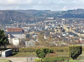 Ferienwohnungen Petrisberg, ξενοδοχείο σε Τριρ