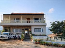Silent Villas 6BR in Araku Valley by Homeyhuts, Hotel in Sunkarimetta