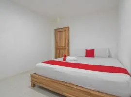 RedDoorz near Gajah Mada Pontianak