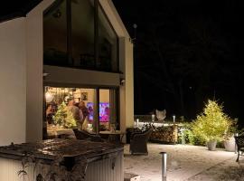 Ostoja Dębowa Studnica, hotel 