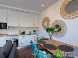 Social Lodge Funchal Center - City View Rooftop โรงแรมในฟุงชาล