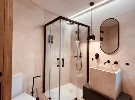 SOL13 3B 2 Hab Luxe Wifi y AC en Centro Historico