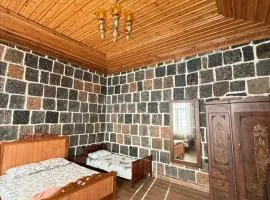 Gyumri- Old guest house