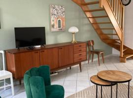 Agréable Maison de ville - Equeurdreville-Hainneville, отель в городе Шербур-ан-Котантен