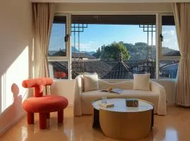 Lijiang Wanfong Harmony · Chinese Nature's Designer Retreat · Big Water Wheel Branch · English Speaking Service&Tickets Reservation ·100 Meters from the Main Street