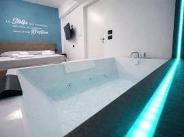 Home Sunset Camere con Jacuzzi a 200m dal Mare, Hotel in Santa Maria del Cedro