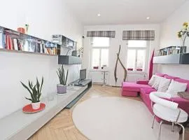 Stylish river-view apartment