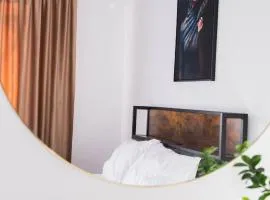 Ghetto Experience - Self Check-In - Usa cu Cod