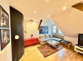 Attic 15 min to Charles Bridge