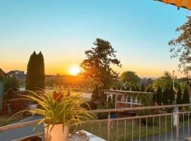 Besonderes Apartment im Grünen nahe Ravensburg I sonniger Balkon & Parkplatz