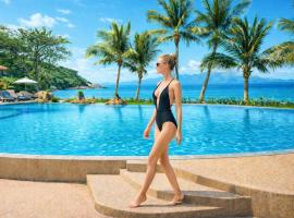 SAMUI BOHO VILLA 4BR with Big Pool Sea View Balcony Renovated 2026 Walking to Beach 110m, Hotel in Amphoe Koh Samui