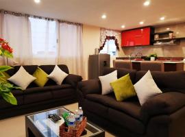 Departamento en Metepec cerca de Paseo Tollocan, hotelli kohteessa Toluca