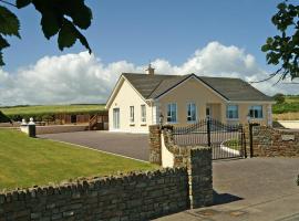 3 Bed in Courtmacsherry oc-i053, Hotel in Ballymacredmond